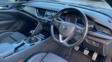 Vauxhall Insignia 1.5T SRi Vx-line Nav 5dr Petrol Hatchback